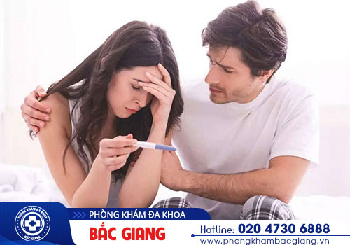 Bác sĩ chuyên khoa giải đáp: Tinh trùng loãng có con được không?