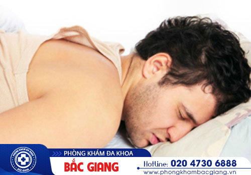 Ngứa bao quy đầu là biểu hiện bệnh gì? Có nguy hiểm không?