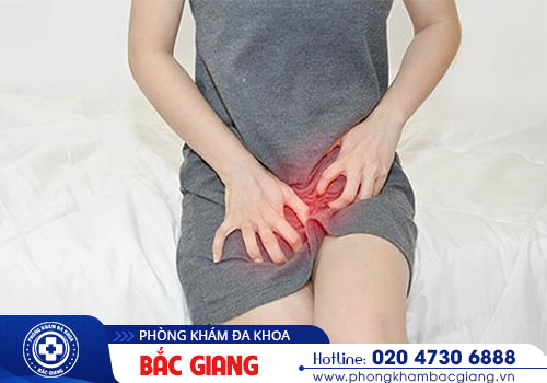 Sùi mào gà ở vùng kín có sao không?